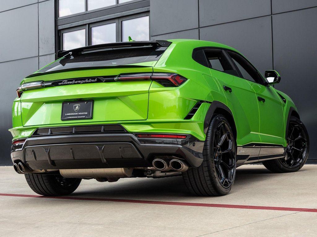 used 2023 Lamborghini Urus car, priced at $289,998