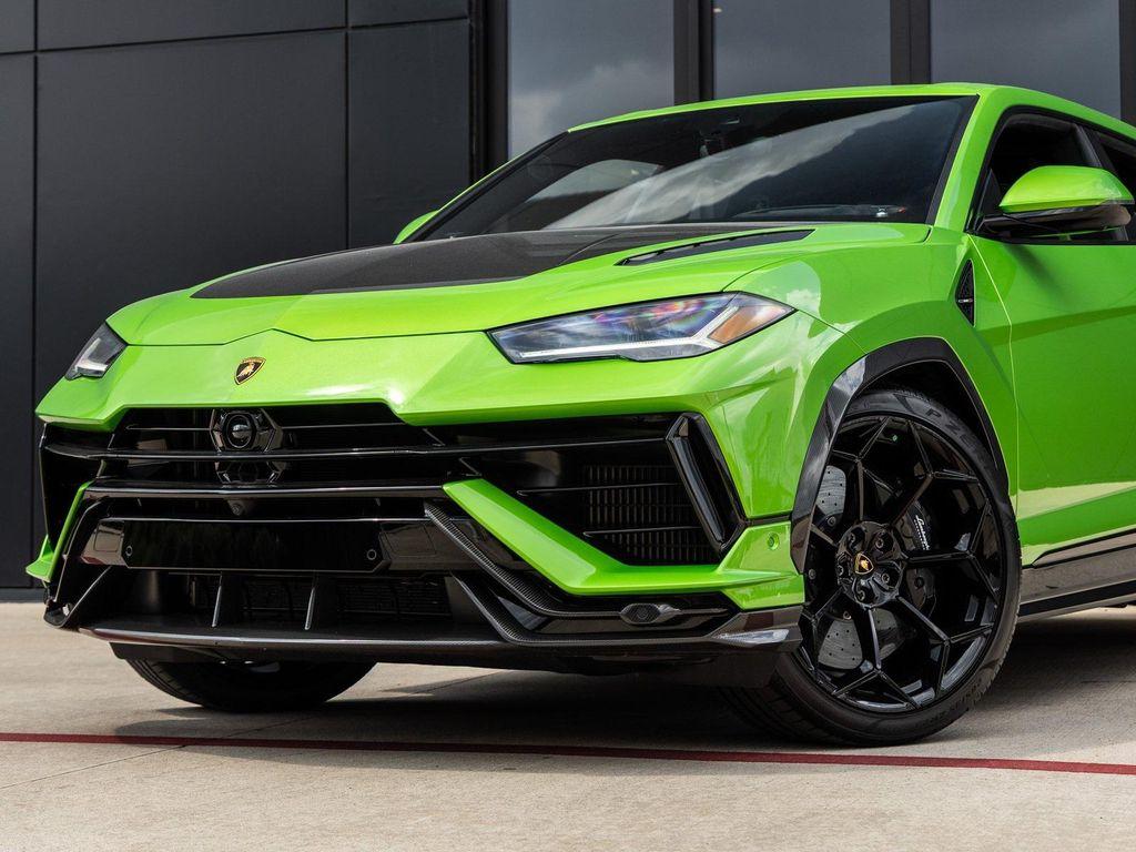 used 2023 Lamborghini Urus car, priced at $289,998