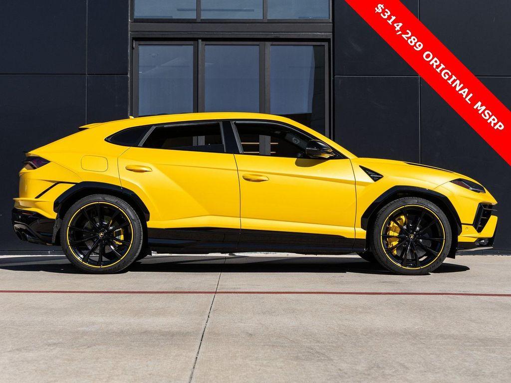 used 2023 Lamborghini Urus car, priced at $259,998