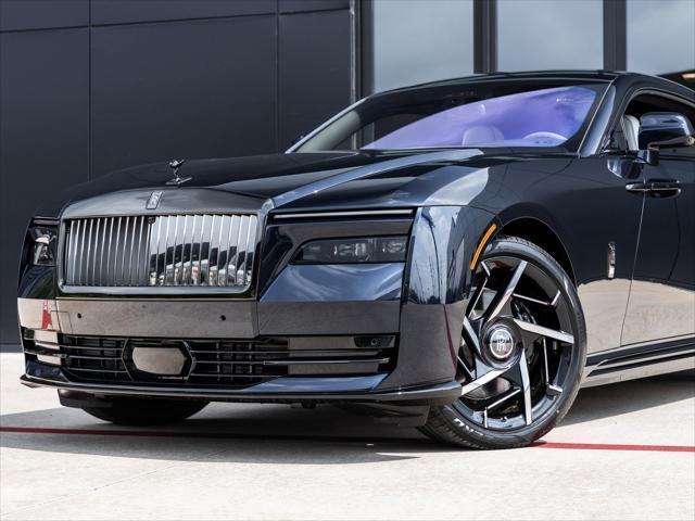 new 2025 Rolls-Royce Spectre car, priced at $549,675