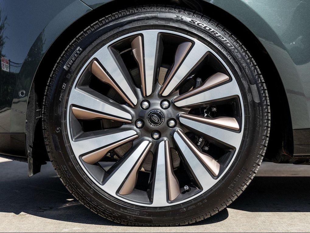 used 2025 Land Rover Range Rover car, priced at $194,998