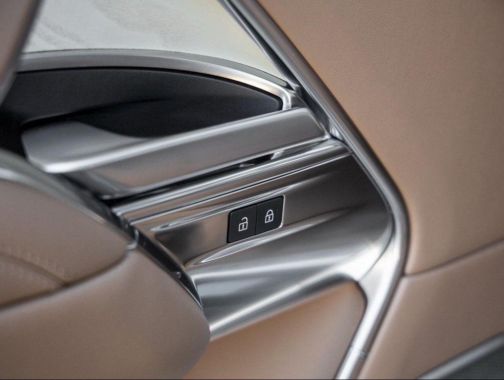 used 2025 Land Rover Range Rover car, priced at $194,998