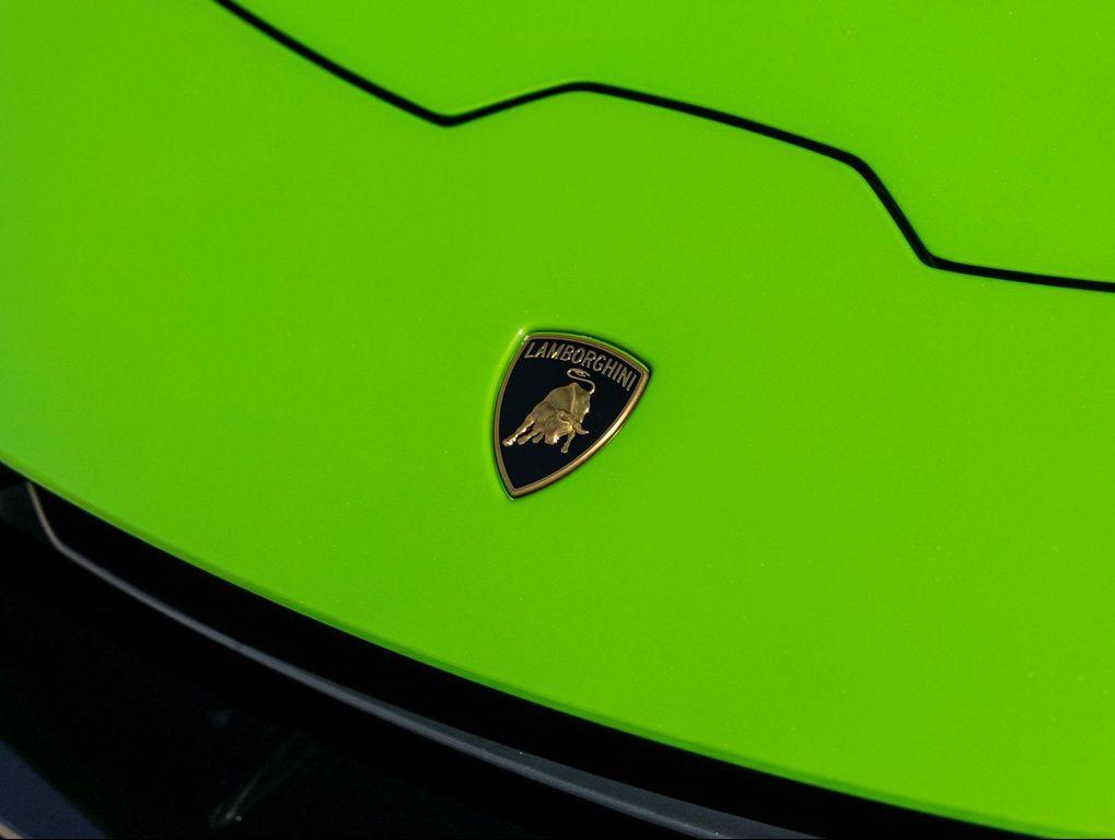 used 2023 Lamborghini Huracan EVO car, priced at $299,998