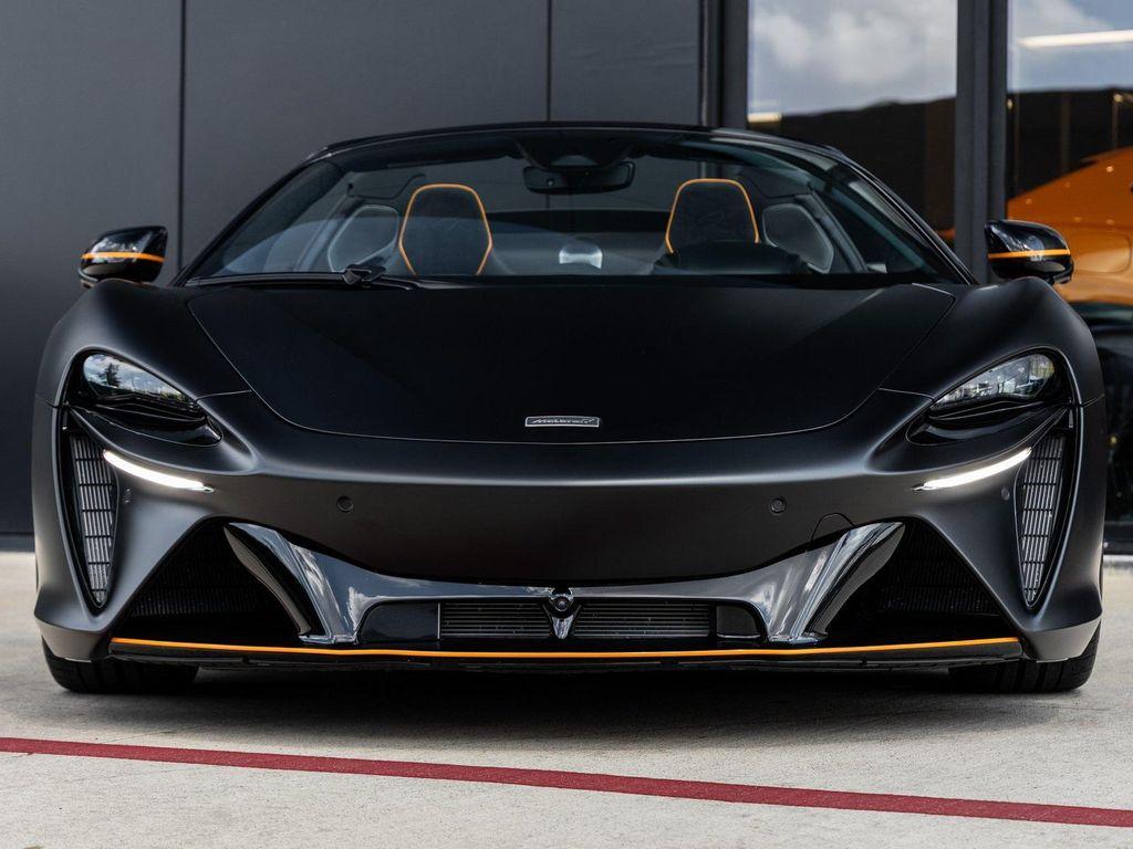 used 2025 McLaren Artura car, priced at $279,998
