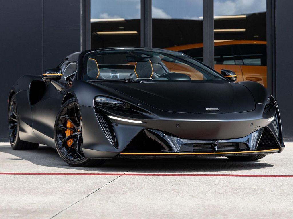 used 2025 McLaren Artura car, priced at $279,998