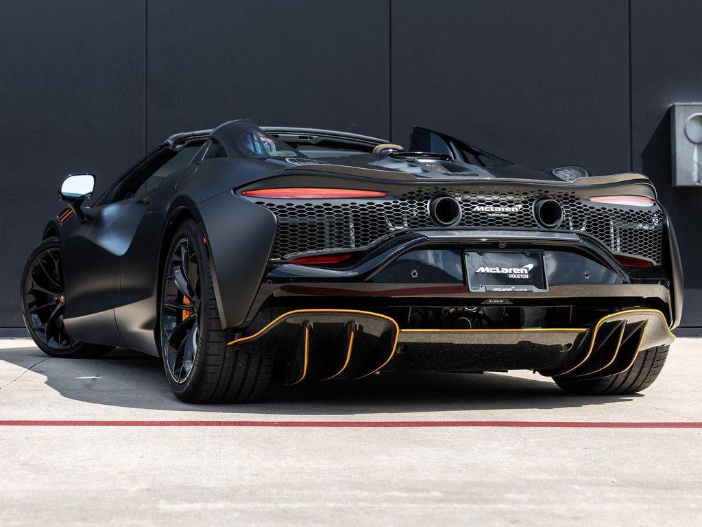 used 2025 McLaren Artura car, priced at $279,998