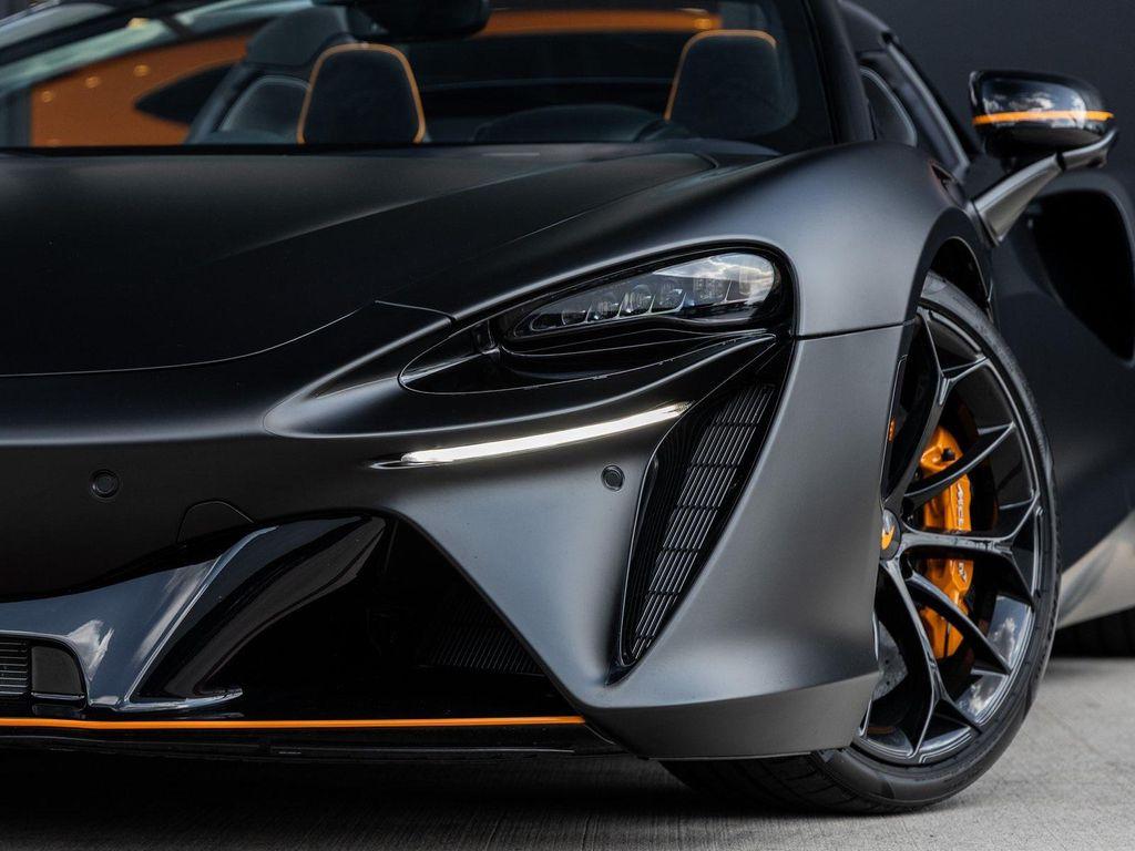 used 2025 McLaren Artura car, priced at $279,998