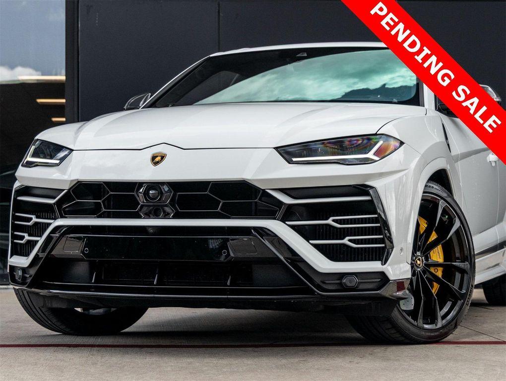 used 2021 Lamborghini Urus car, priced at $194,998