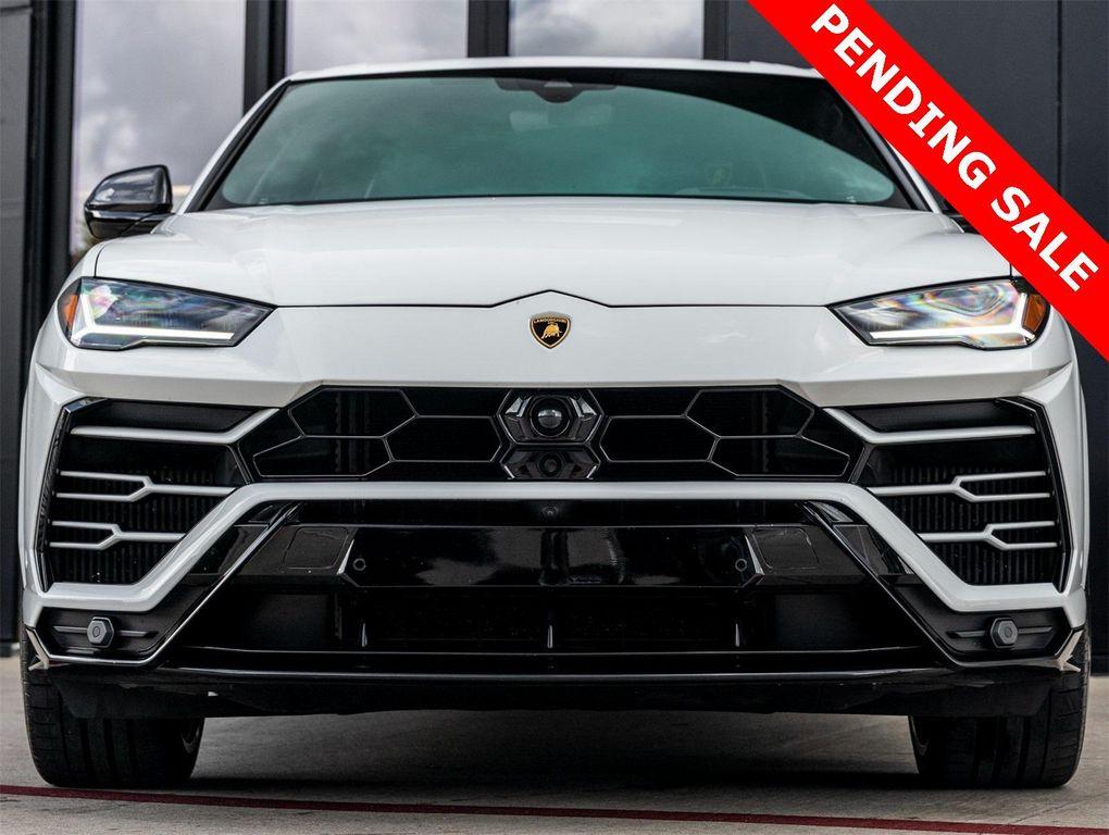 used 2021 Lamborghini Urus car, priced at $194,998