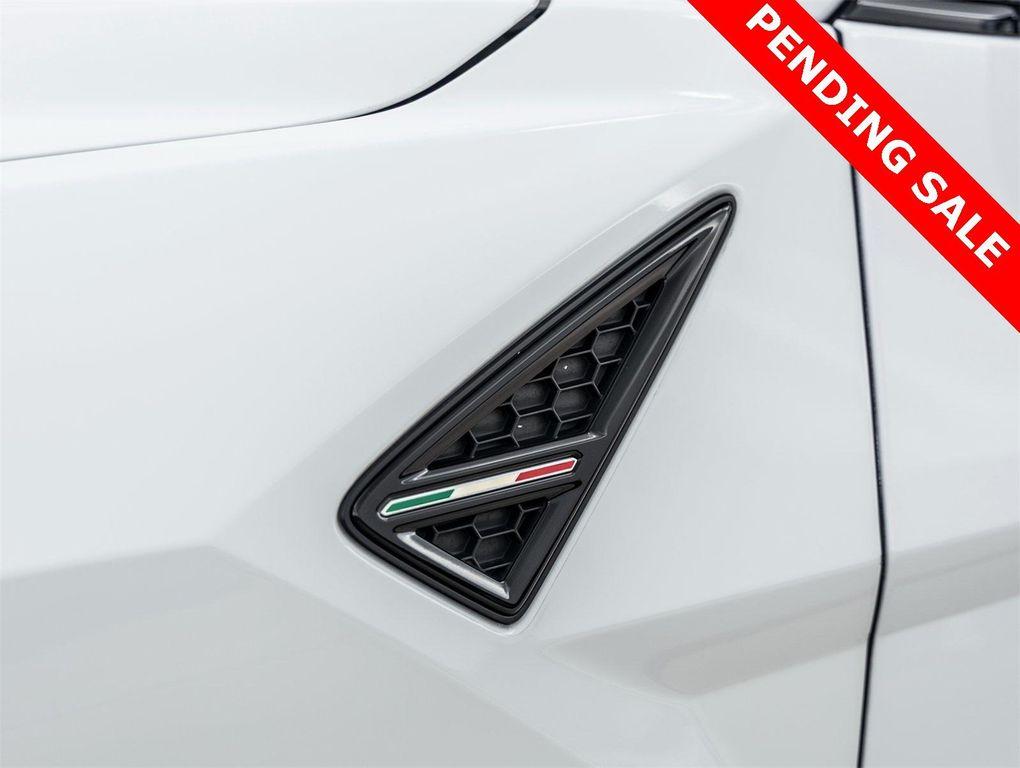 used 2021 Lamborghini Urus car, priced at $194,998