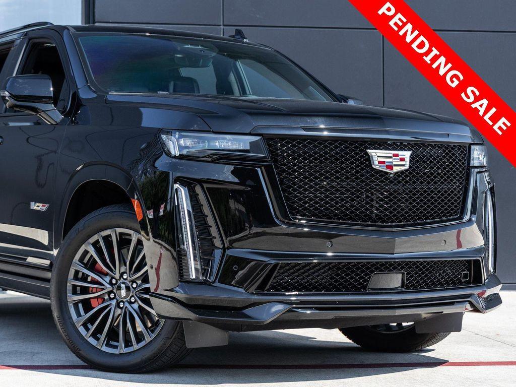 used 2023 Cadillac Escalade car, priced at $125,998