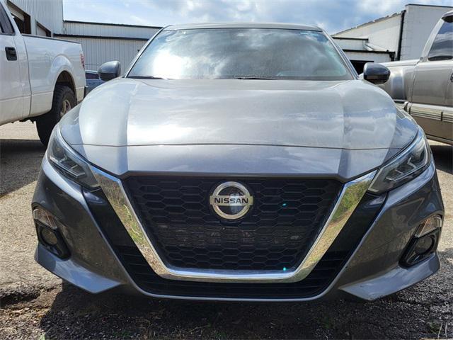 used 2019 Nissan Altima car, priced at $19,636