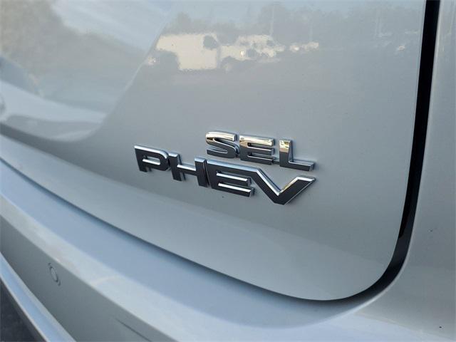 new 2025 Mitsubishi Outlander PHEV car