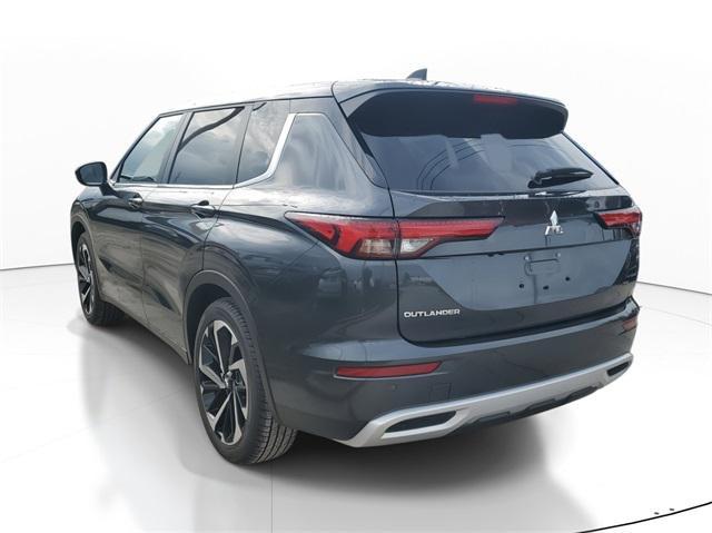 new 2024 Mitsubishi Outlander car