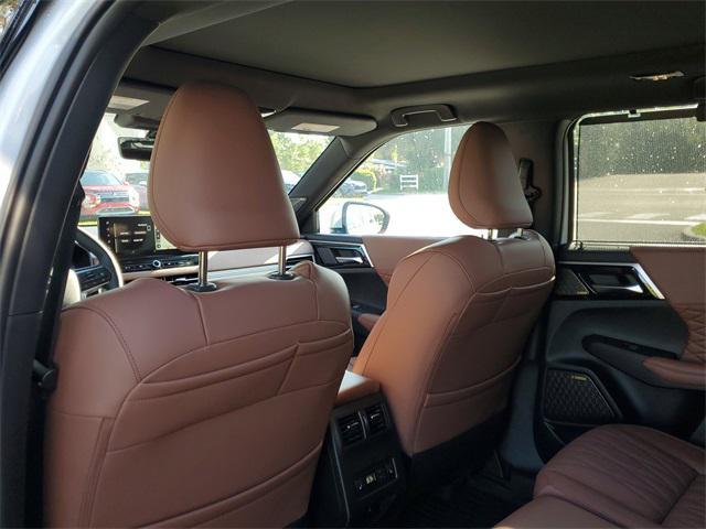 new 2025 Mitsubishi Outlander car, priced at $44,444