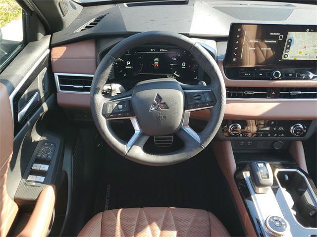 new 2025 Mitsubishi Outlander car, priced at $44,444