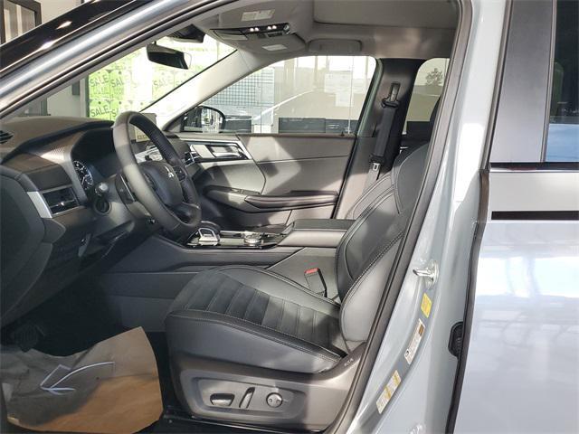 new 2025 Mitsubishi Outlander car, priced at $44,115