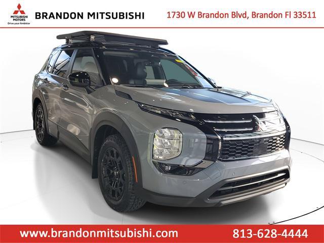 new 2025 Mitsubishi Outlander car, priced at $44,115