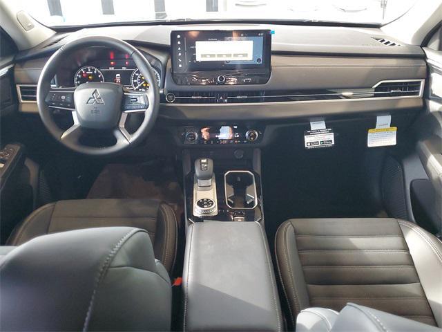new 2025 Mitsubishi Outlander car, priced at $44,115