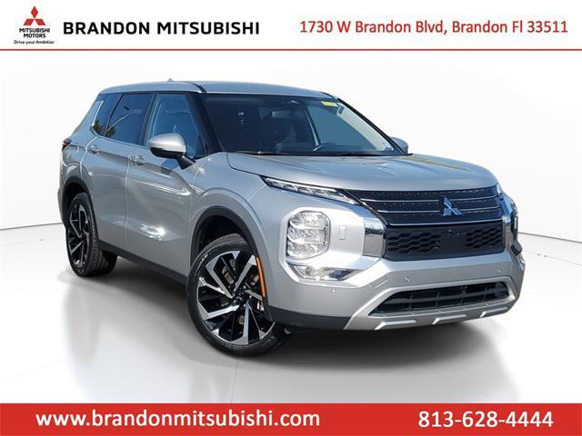 used 2023 Mitsubishi Outlander car, priced at $22,555