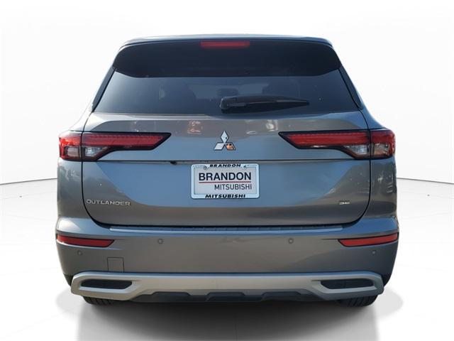 new 2024 Mitsubishi Outlander car, priced at $30,412