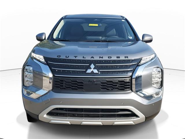 new 2024 Mitsubishi Outlander car, priced at $30,412