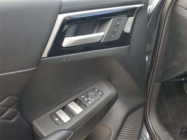 new 2025 Mitsubishi Outlander PHEV car, priced at $51,095