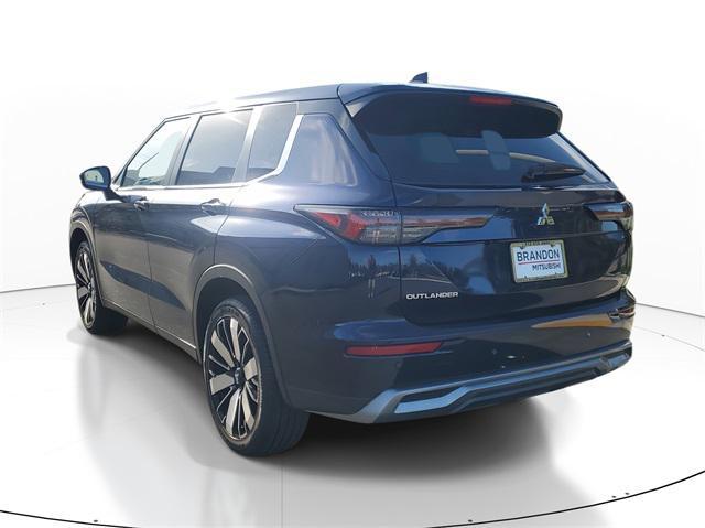 new 2025 Mitsubishi Outlander car, priced at $29,777