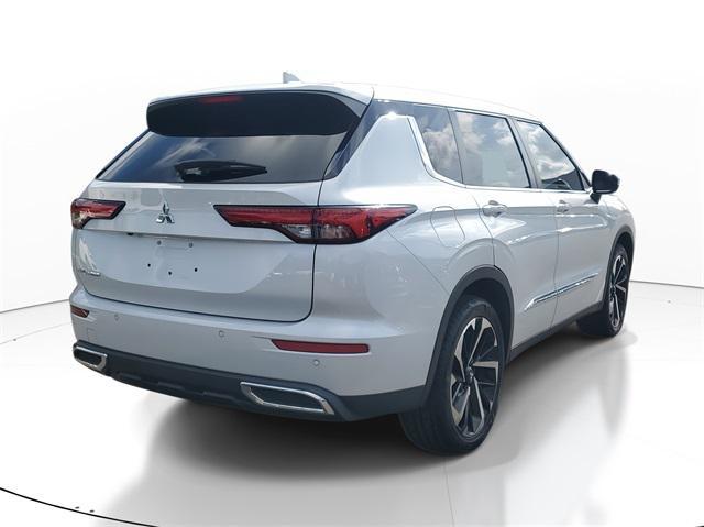 used 2022 Mitsubishi Outlander car, priced at $17,777