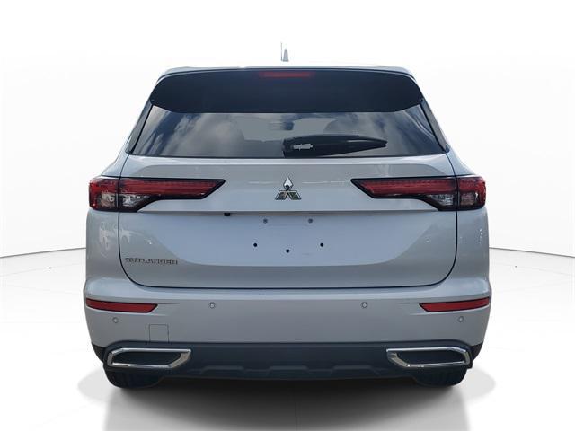 used 2022 Mitsubishi Outlander car, priced at $17,777