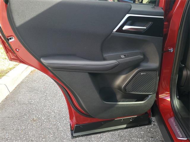 new 2025 Mitsubishi Outlander car, priced at $34,995