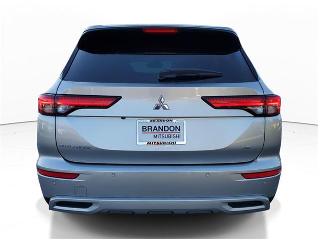 new 2024 Mitsubishi Outlander car, priced at $30,500