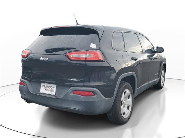 used 2014 Jeep Cherokee car, priced at $2,444