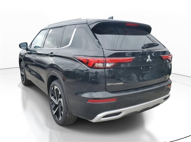 new 2024 Mitsubishi Outlander car