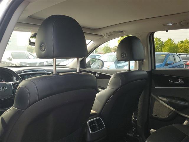 used 2019 Kia Sorento car, priced at $16,555