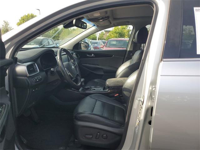 used 2019 Kia Sorento car, priced at $16,555