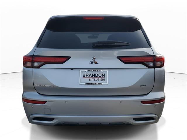 new 2024 Mitsubishi Outlander car, priced at $31,508