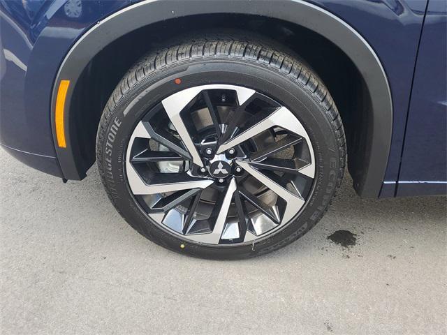 new 2025 Mitsubishi Outlander PHEV car, priced at $49,420