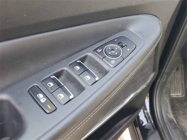 used 2023 Hyundai Santa Fe car, priced at $18,888