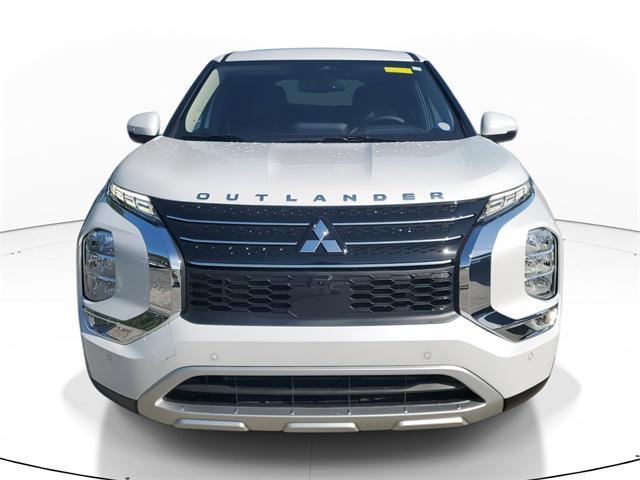 new 2024 Mitsubishi Outlander car, priced at $29,777