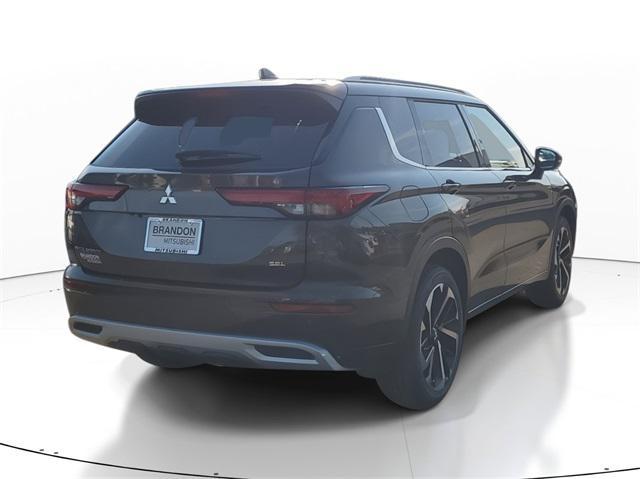 new 2024 Mitsubishi Outlander car, priced at $28,223