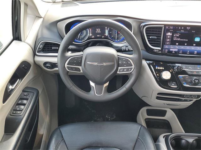 used 2022 Chrysler Pacifica car, priced at $20,777