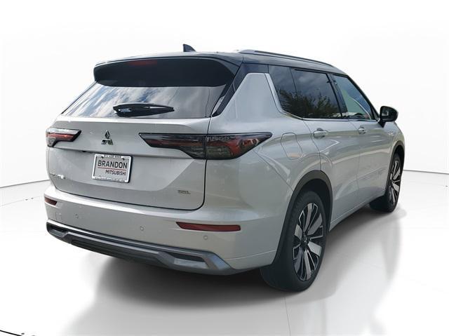 new 2025 Mitsubishi Outlander car, priced at $45,195