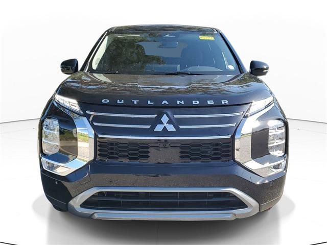 new 2025 Mitsubishi Outlander car, priced at $35,205