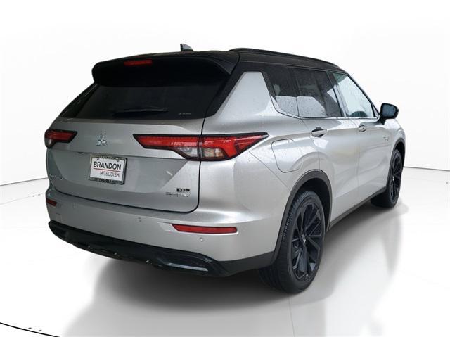 new 2025 Mitsubishi Outlander PHEV car