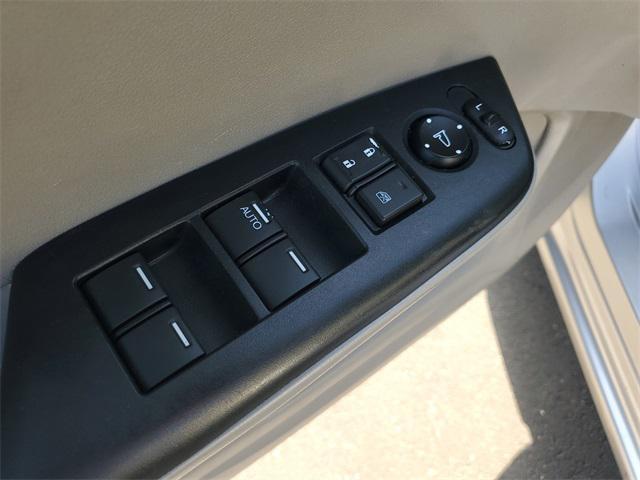 used 2014 Honda Civic Hybrid car, priced at $6,555
