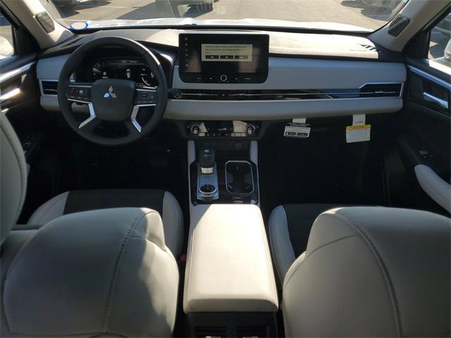 new 2025 Mitsubishi Outlander car, priced at $39,795