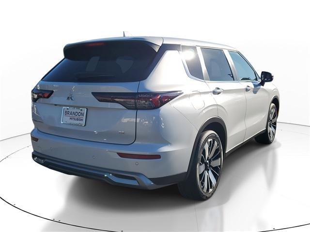 new 2025 Mitsubishi Outlander car, priced at $39,795