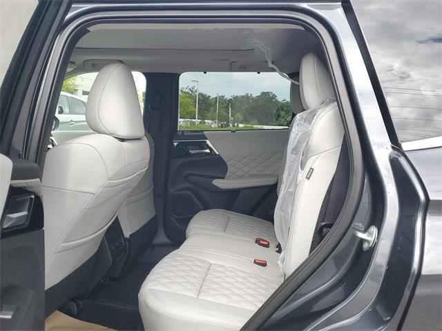 new 2025 Mitsubishi Outlander PHEV car, priced at $49,025