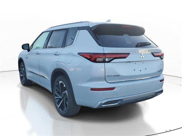 new 2025 Mitsubishi Outlander PHEV car